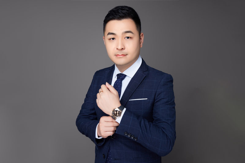 梁洪华